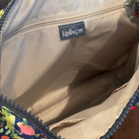 Bag - Picture 3 of 7